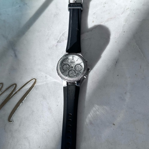 Dkny Watch - Picture 1 of 5